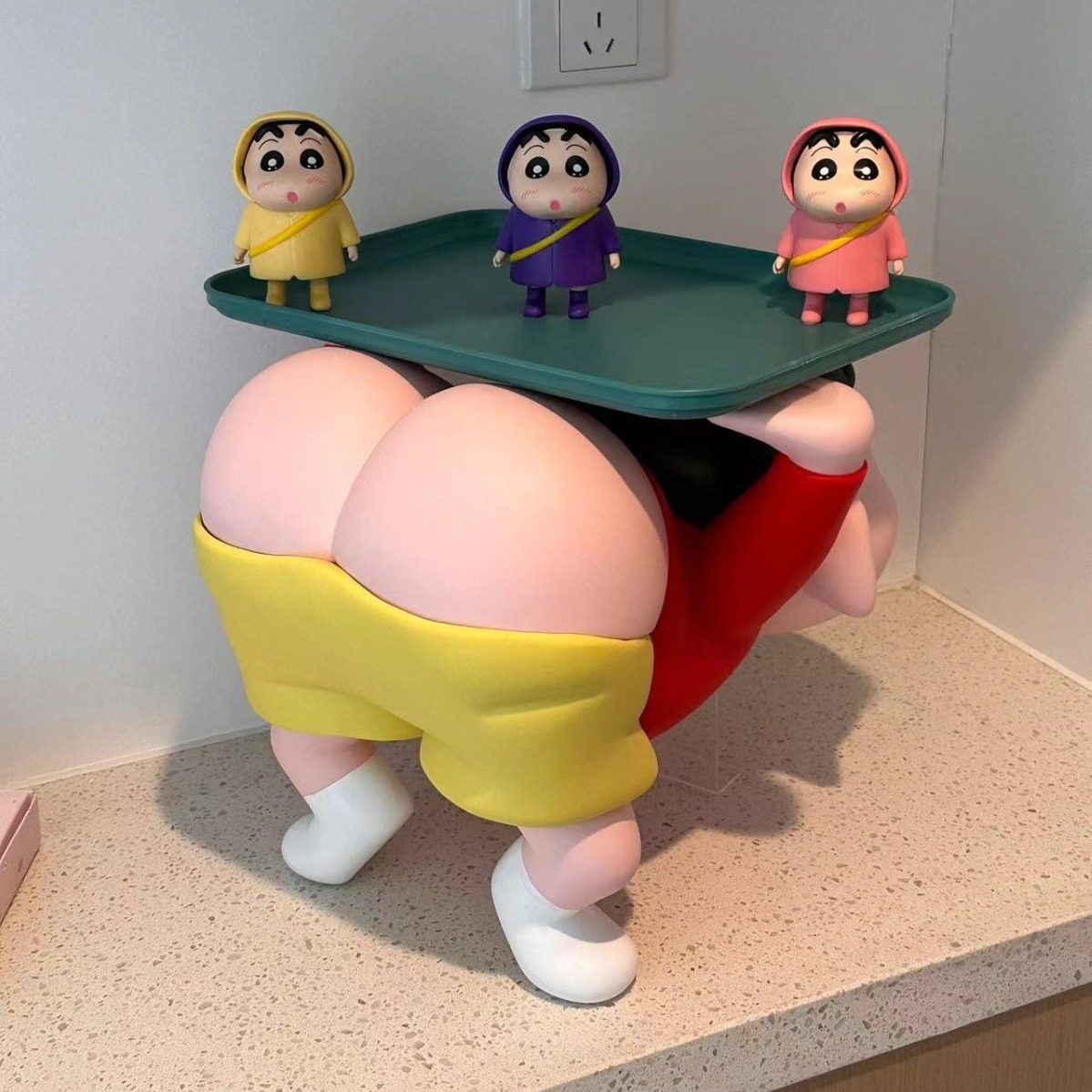 超大号屁股蜡笔小新手周边潮玩摆件公仔茶几托盘屁屁小新礼物女
