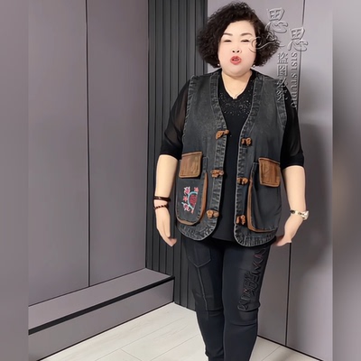 2025春中老年妈妈装加肥加大码女装新国风刺绣盘扣牛仔马甲大口袋