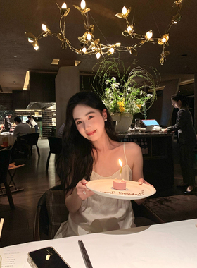 isaro uu 久等啦我的生日裙~高品定制线可调节吊带贝壳连衣裙