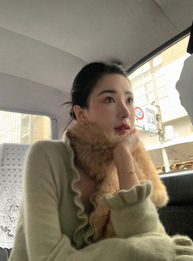 isaro uu 高品山羊绒浣熊绒混纺~亲肤软糯木耳边温暖针织衫