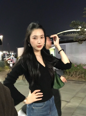 isaro uu 低V领vintage微喇袖针织衫~显比例收腰100羊毛套头毛衣