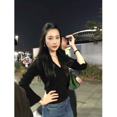 isaro uu 低V领vintage微喇袖针织衫~显比例收腰100羊毛套头毛衣