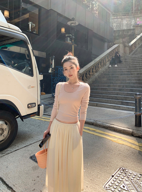 isaro uu 软软亲肤感天鹅颈修身T恤~V领低圆领长袖/短袖肌理感棉T