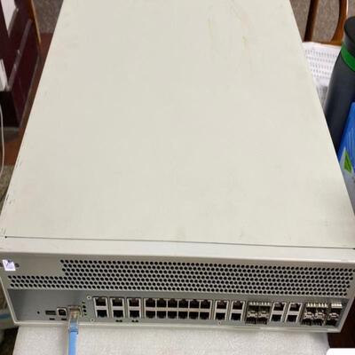 秒杀价一台  飞塔 FG-1000C 企业级防火墙 2口10