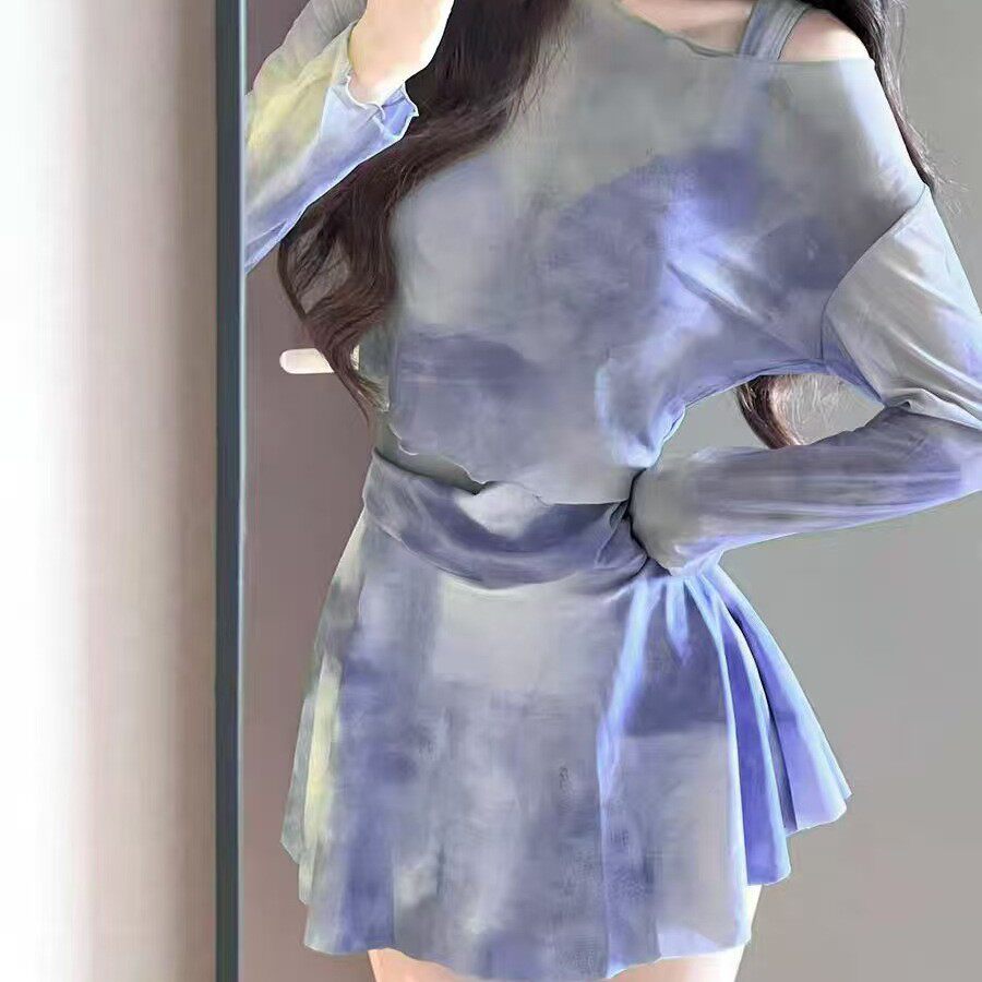 罩衫连体泳衣女款2025新款爆款高级感纯欲风遮肚小胸绝美度假泳装