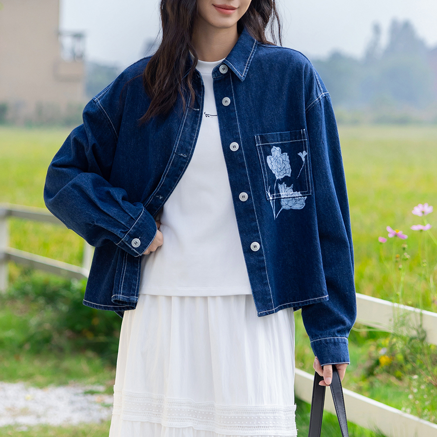 右设/25SS口袋印花薄牛仔短外套女秋季新款宽松翻领百搭上衣5114A