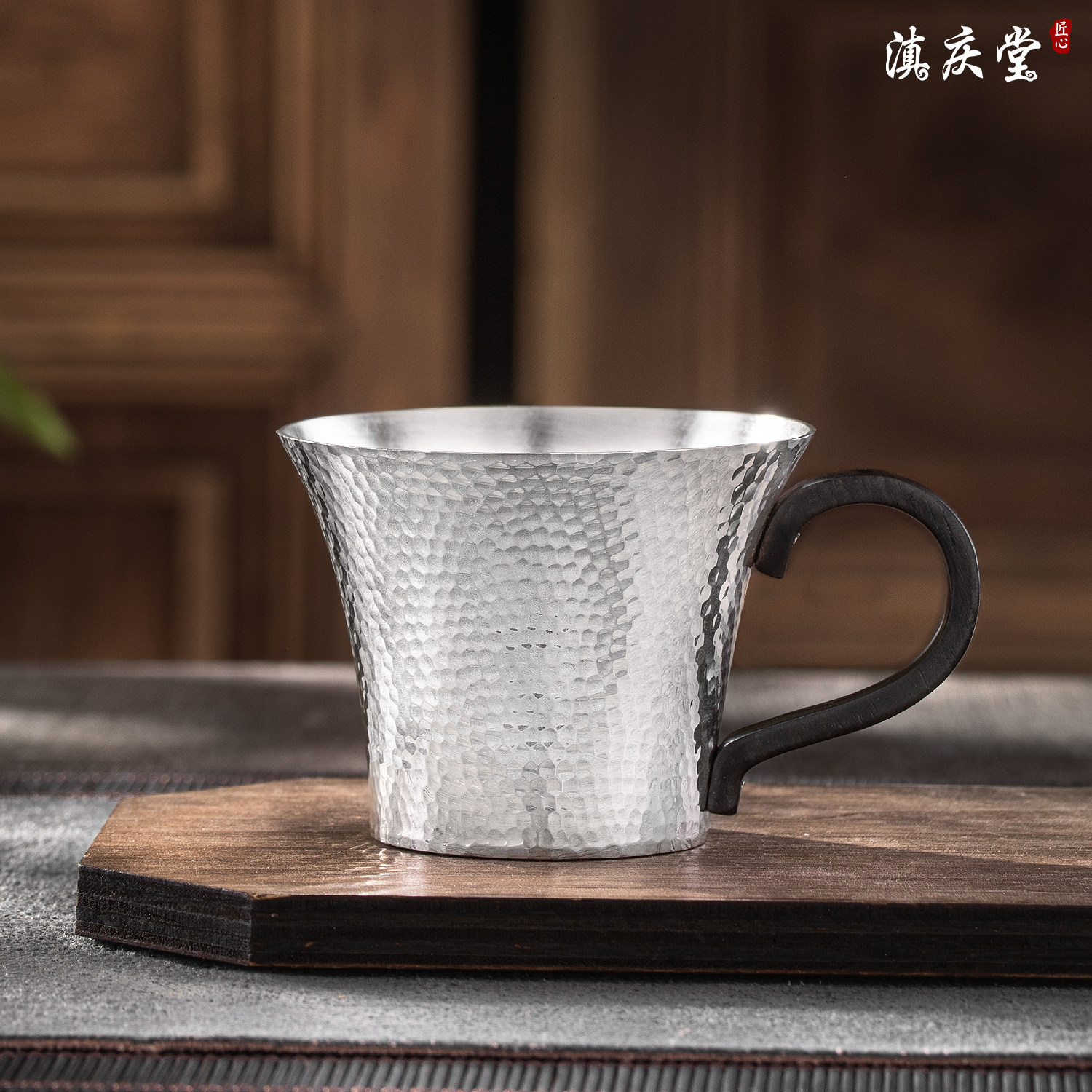 滇庆堂 鹤庆纯手工999纯银亮面锤纹侧把小茶杯足银品茗杯中式茶具