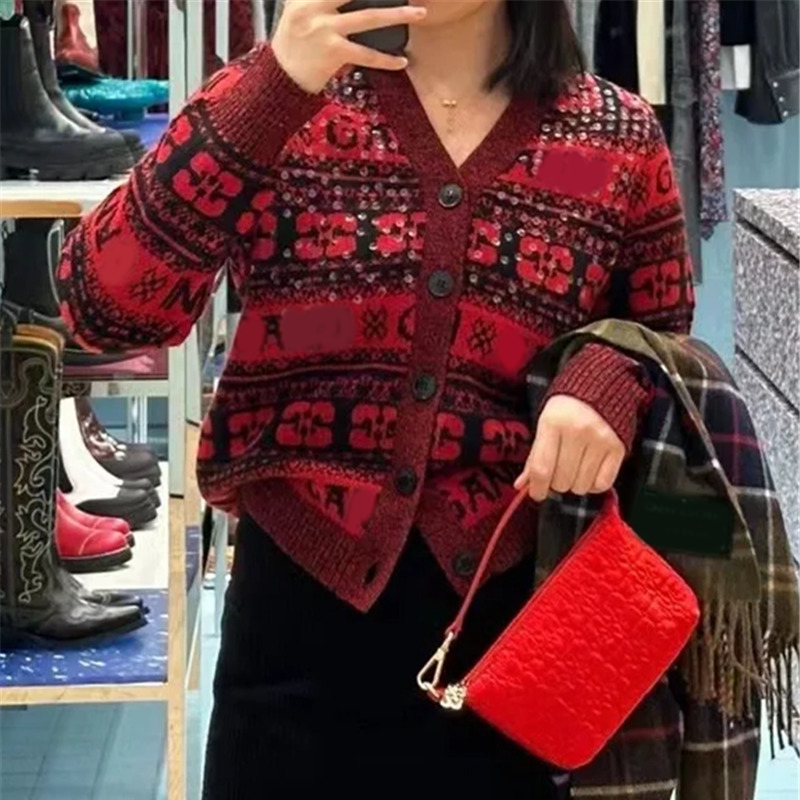 2024早春GA龙年系列logo亮片V领毛衣针织开衫马甲背心女装 高品质
