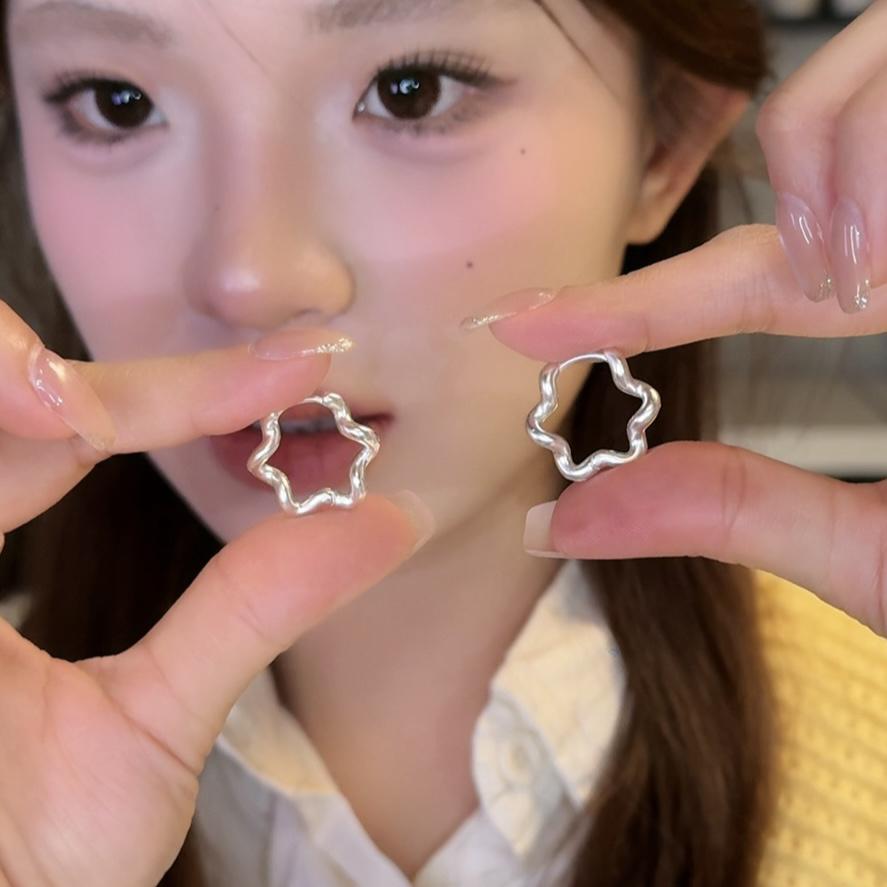 简约缕空花朵金属耳扣耳环女高级感小众独特气质个性百搭耳环耳饰
