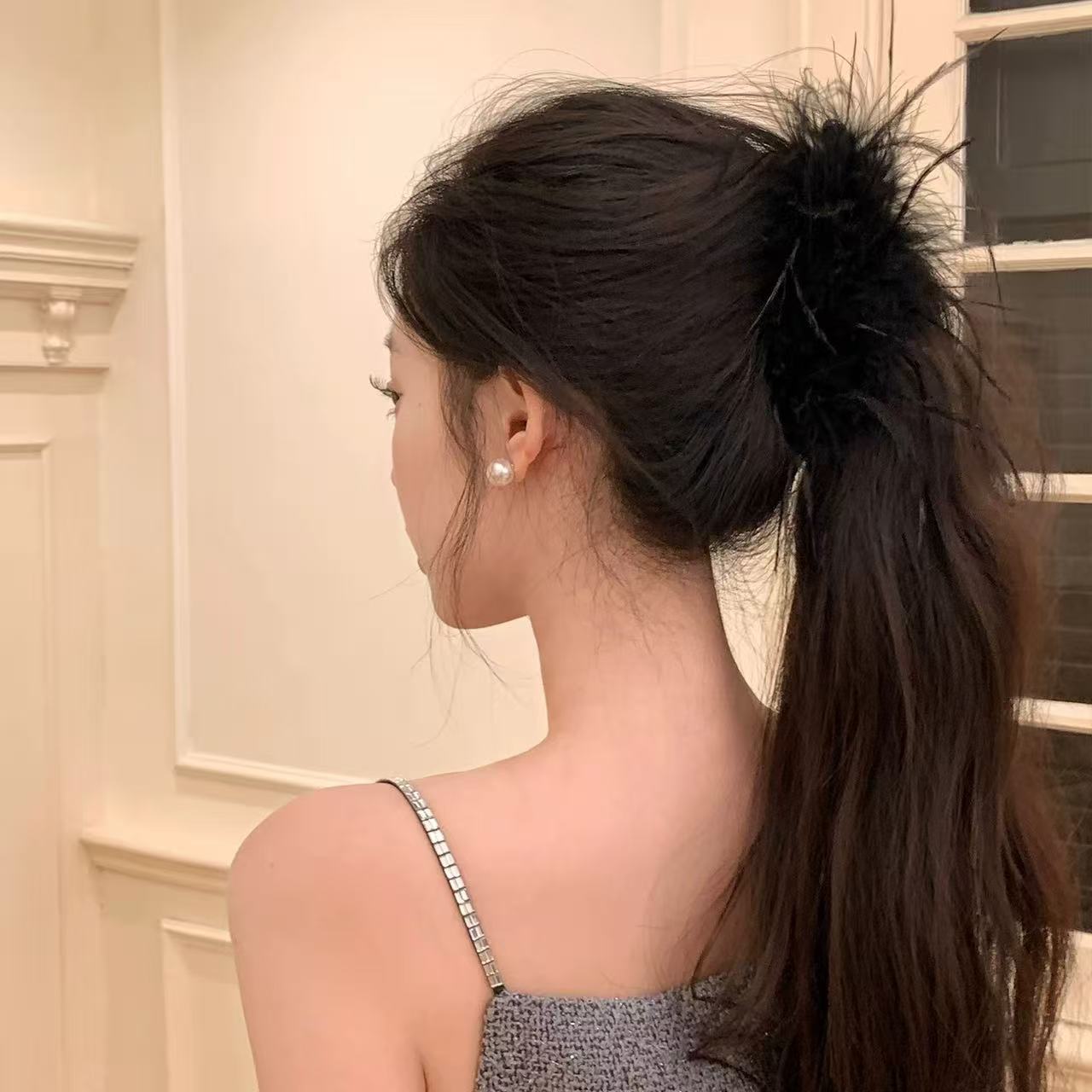 羽毛香蕉夹2025新款秋冬羽毛长毛质感双面香蕉发夹饱满高马尾神器