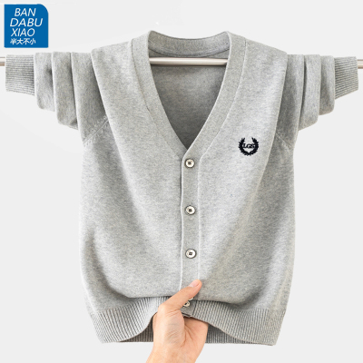 半大不小春季纯棉刺绣针织开衫