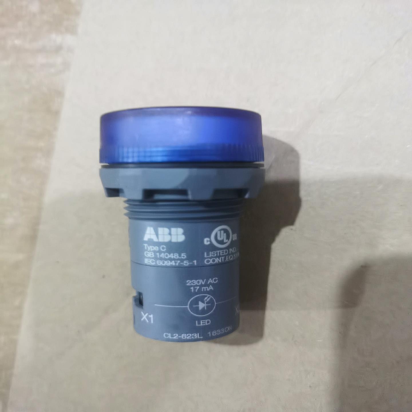 原装蓝色按钮指示灯 CL2-623L 有2个