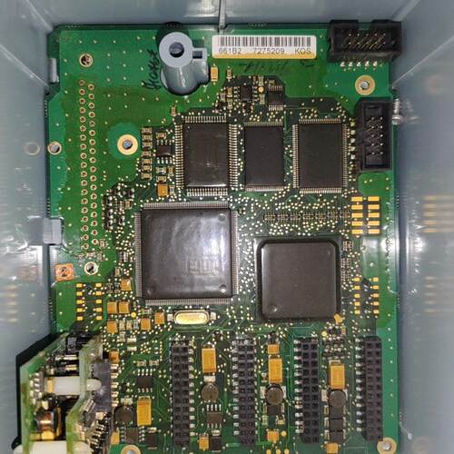 伟肯通力电梯变频器主板CPU板661B2/PC00661