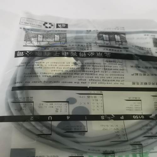 必得客BIDUK方形接近开关，型号是L1PN-Q1604N-