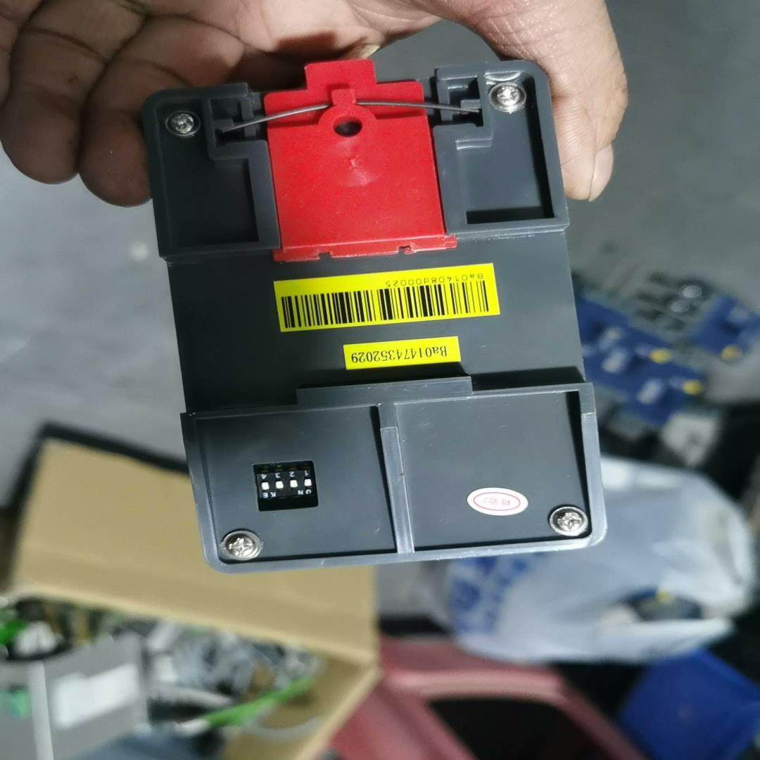 （设备配件）鼎实科技 PB-B-RS232  网关模块，成色漂亮