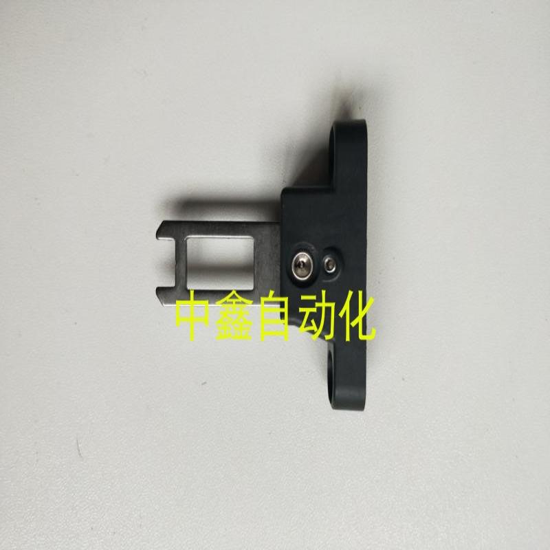 IDEC和泉安全门HS5E-A4/D4/C7Y/G7Y/F4/VA4/VD4/VF4G钥匙插片锁扣