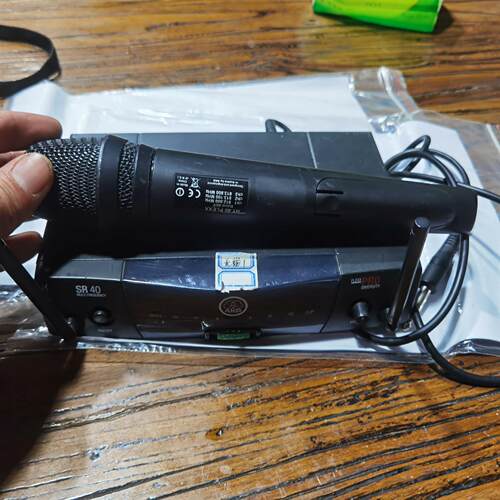 AKG/爱科技 SR40