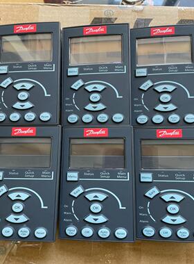 丹佛斯变频器面板 LCP101。130B1124