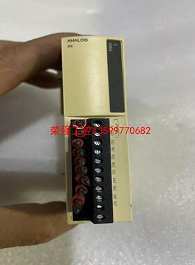 【荣强工控】施耐德TM2AMI8HT，功能包好，成色如图所示