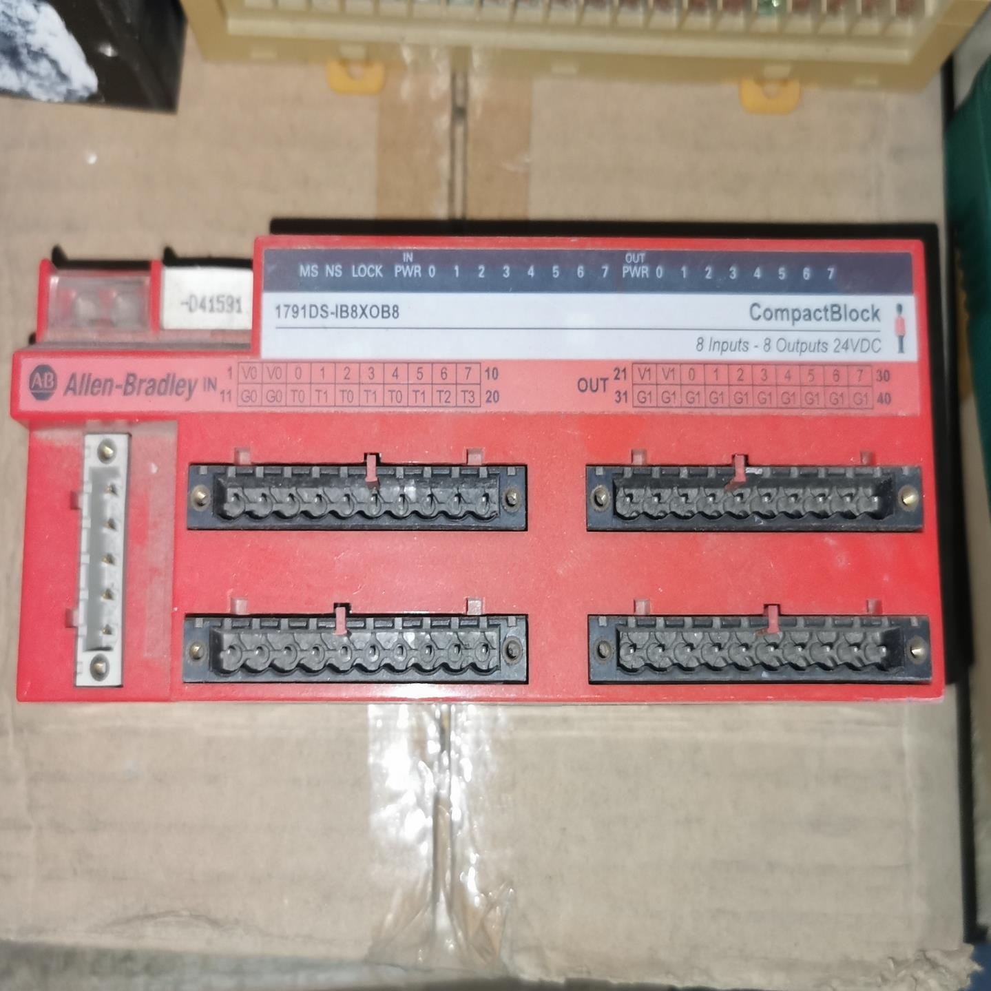 1791DS-IB8XOB8罗克韦尔PLC模块