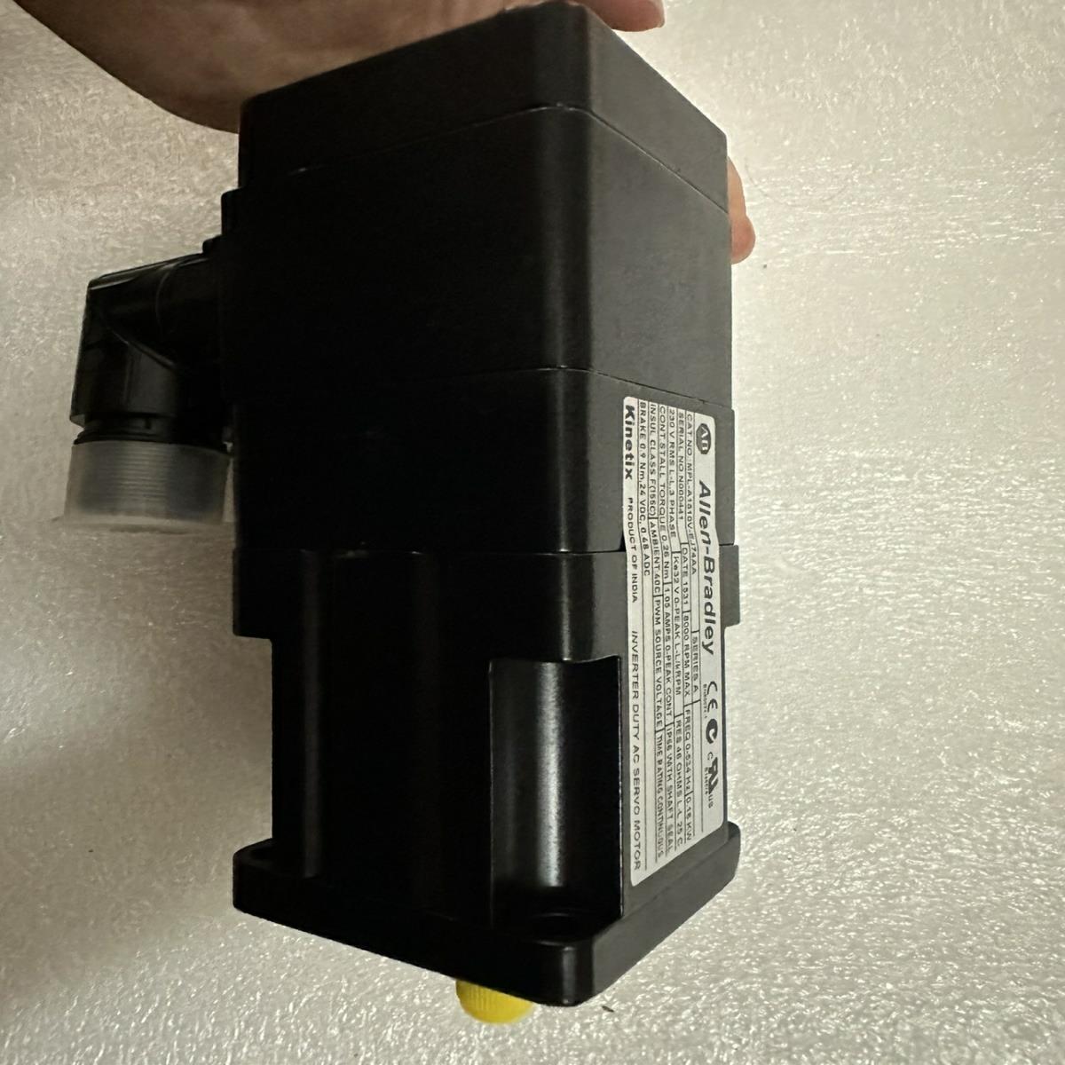 AB罗克韦尔伺服电机MPL-A1510V-EJ74AA，99