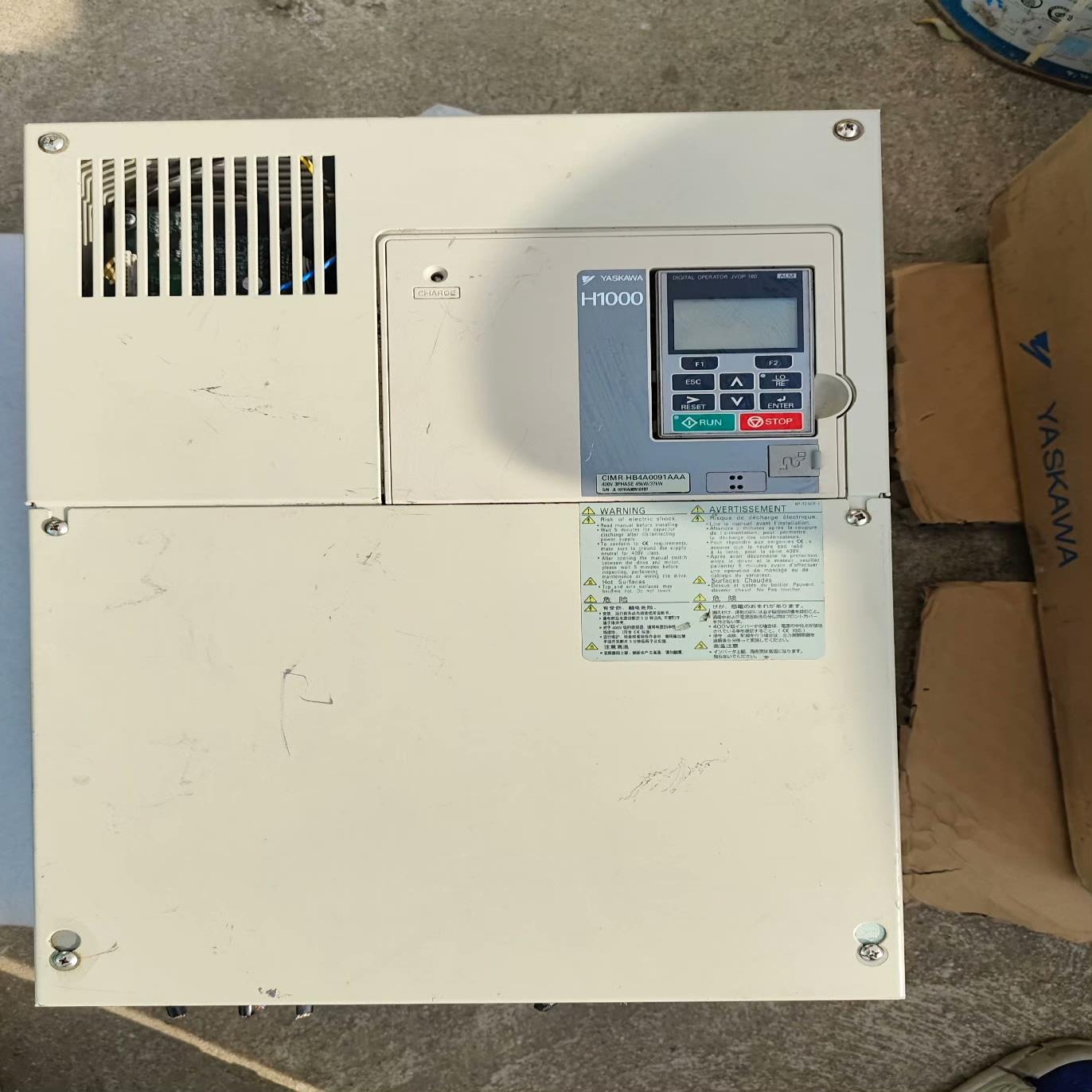 安川H1000变频器，CIMR-HB4A0091功率45/3