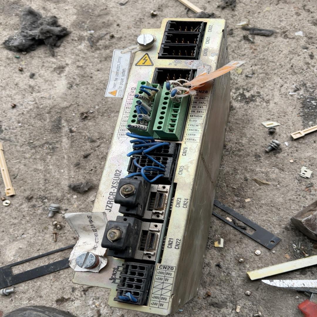 （设备配件）XSU02驱动器,实物拆机拍摄-安川包好JZRCR功能，