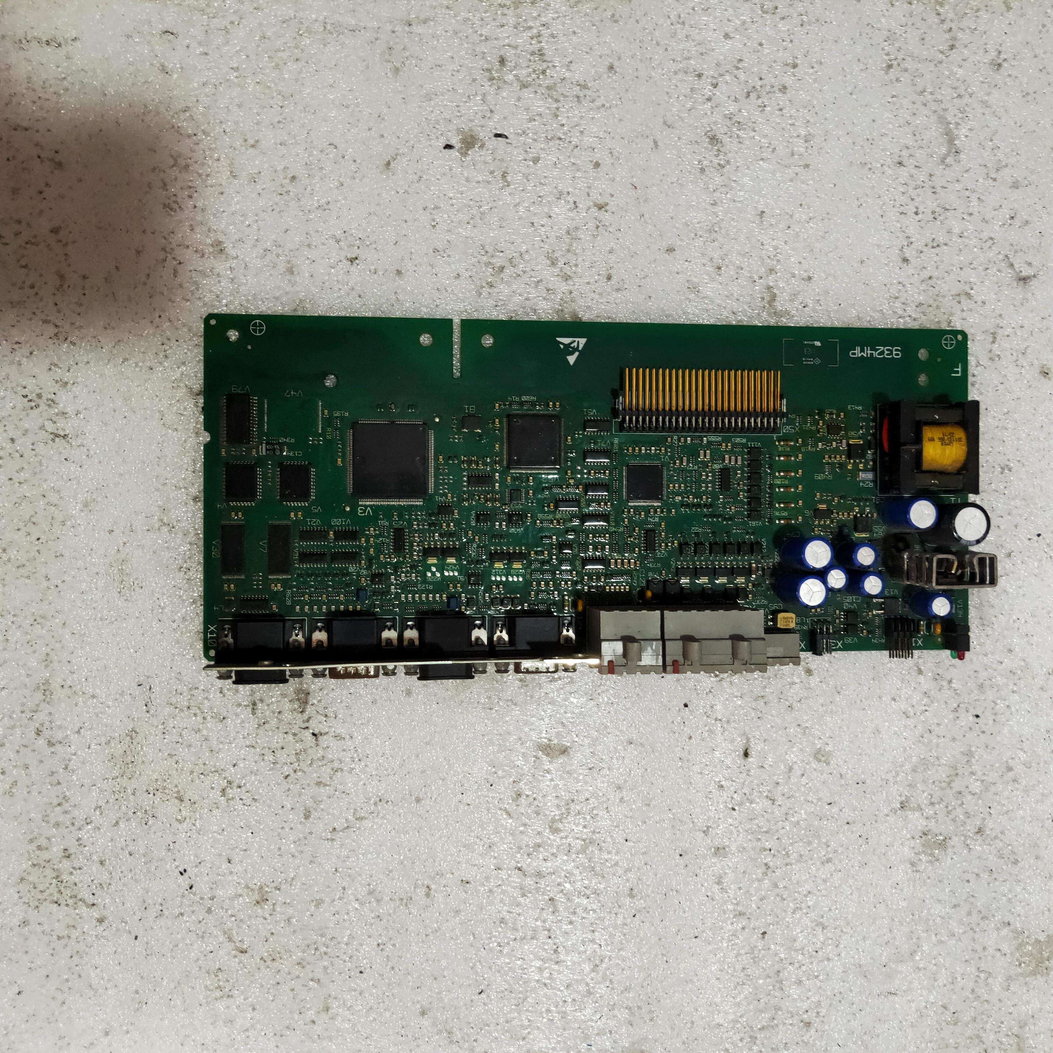 （设备配件）伦茨9300-ES主板  9324MP.2G.81