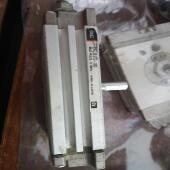 90议价 RQ2BS10 旋转气缸CRQ2BS10 180