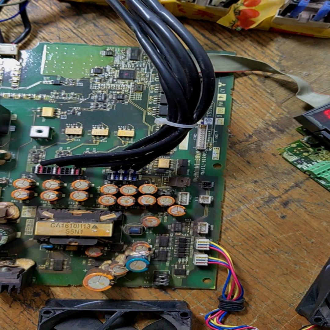 A74MA90D  CT    FR-A740-S90K