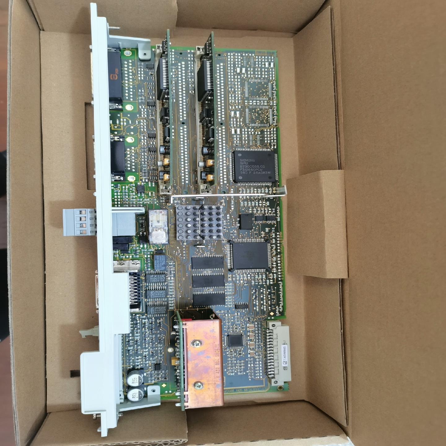 （设备配件）西门子611伺服控制轴卡6SN1118-0DG23-0AA1