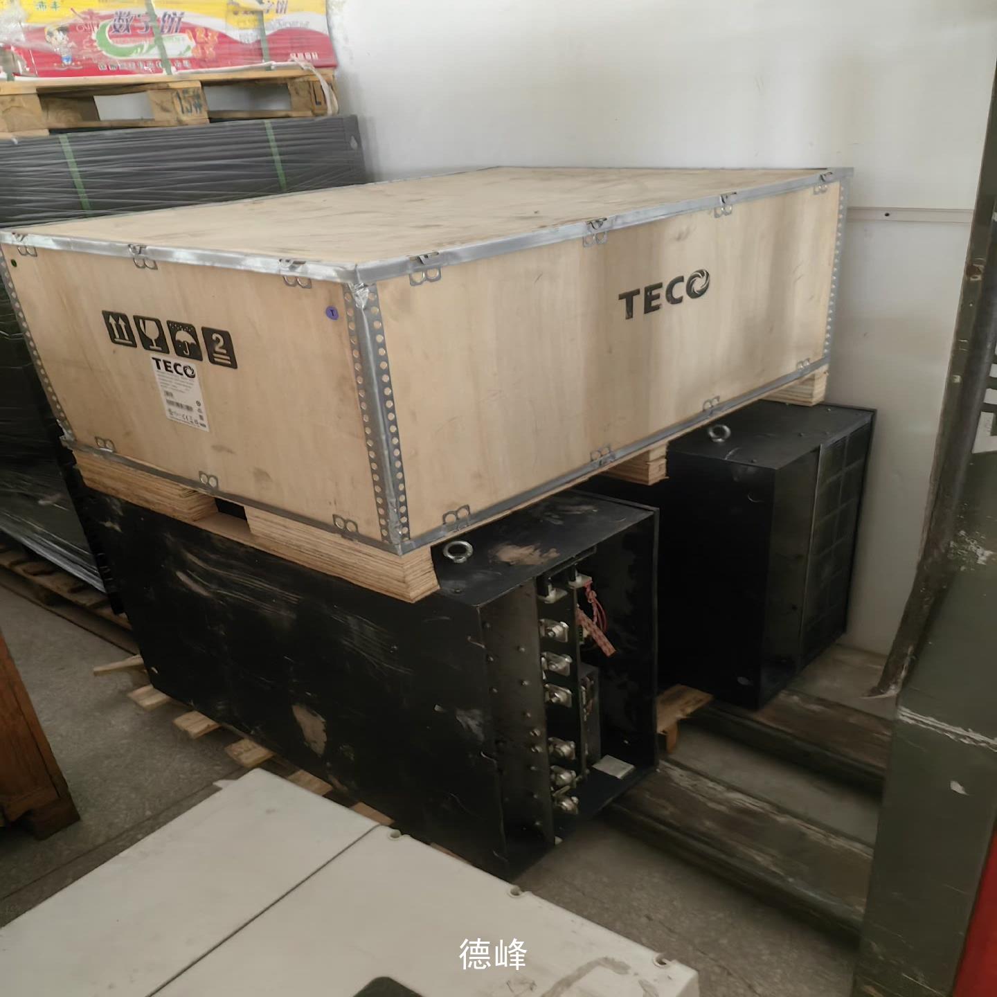 [德峰]JNA510-2150-SE3C变频器110KW/220V议价