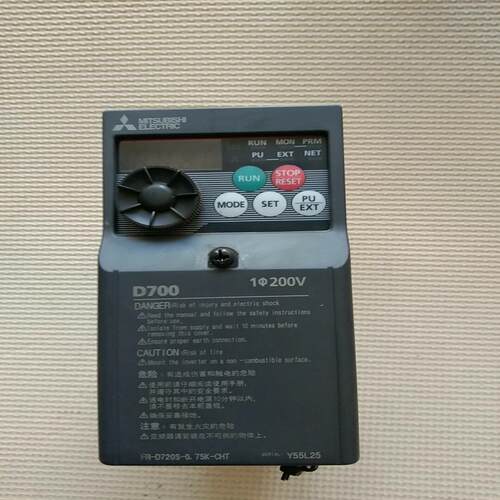 （设备配件）三凌变频器FR-D720S-0.75K-CHT，实物拍摄，功