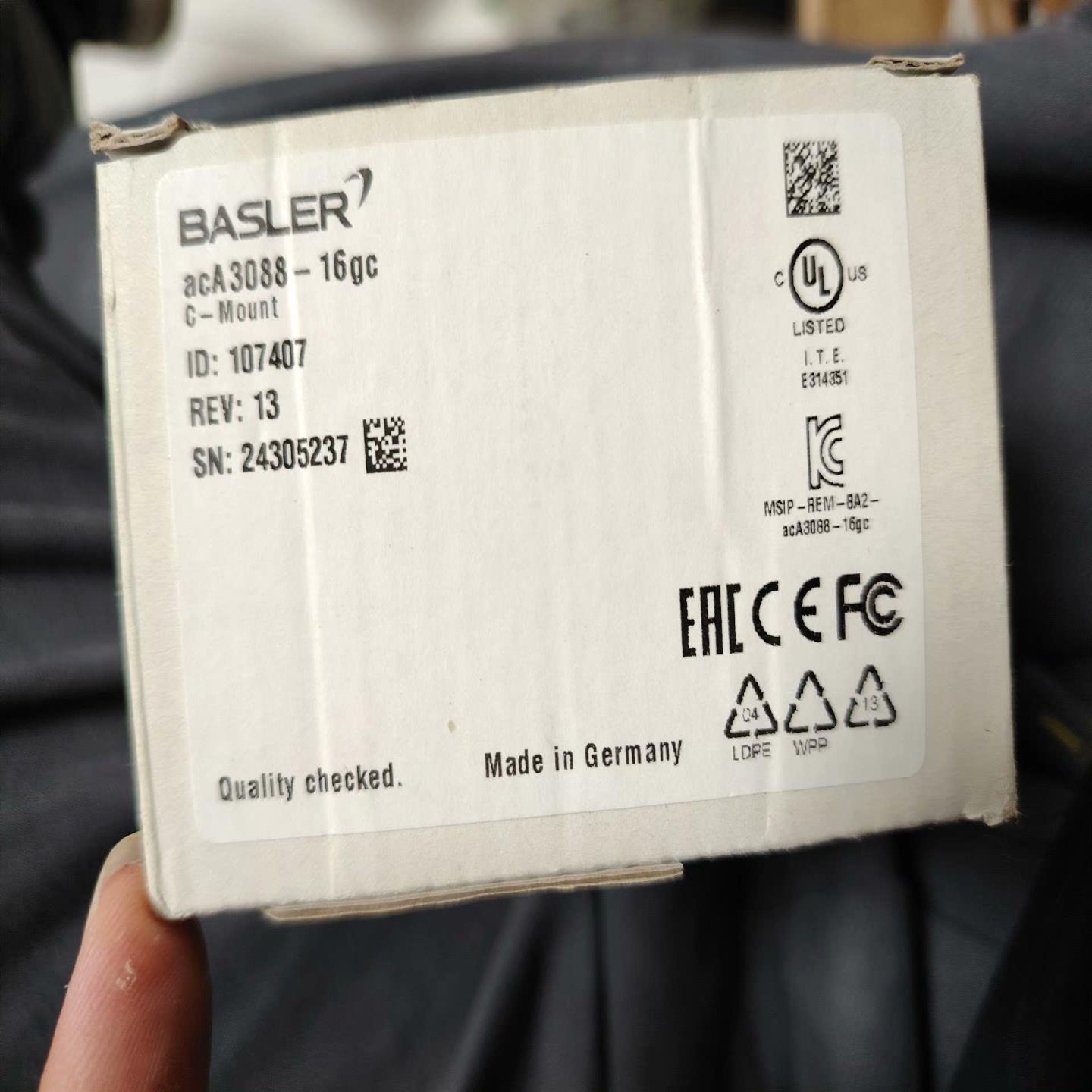 巴斯勒工业相机aca3088 16gc全新原装 生产地德国