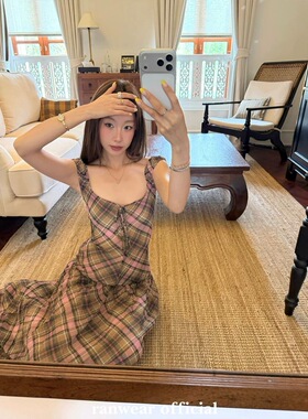 Ranwear主推!'吉赛尔'复古蝴蝶结绑带撞色格纹捏褶长裙格子连衣裙
