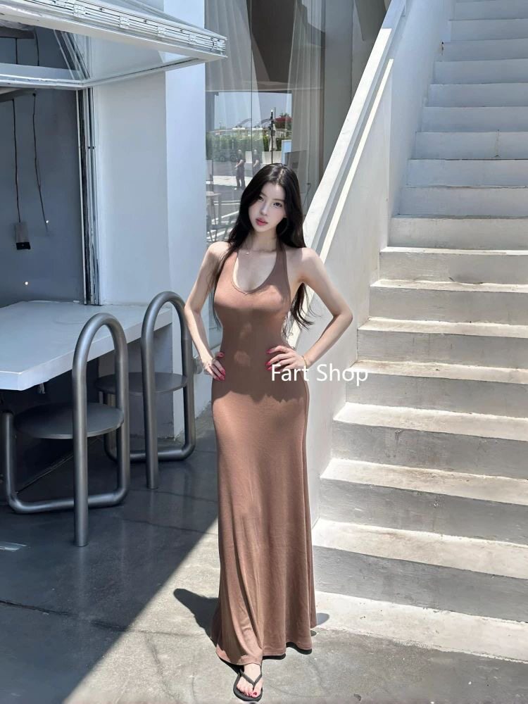 露思同款挂脖显瘦 收腰露背气质A型连衣裙长裙女