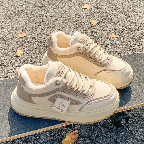 冬季加绒加厚保暖小白鞋