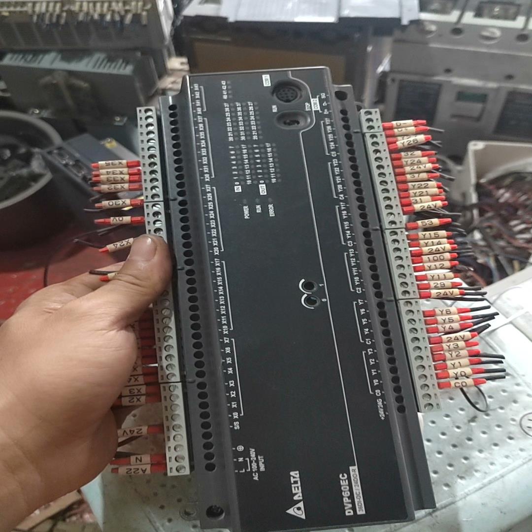（设备配件）拆机台达PLC   DVP60EC00R3，成色不错，无破损