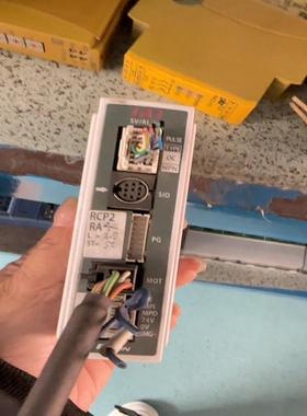 （设备配件）--PO、NP-IAI-PCON实物图、控制器0242-PI