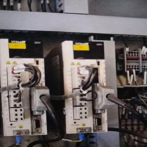 议~正弦伺服驱动器EA180-4R8-2AS