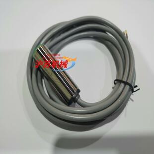 HC-CS18-P01，德夫尔全新电容接近开关，全新未使用，
