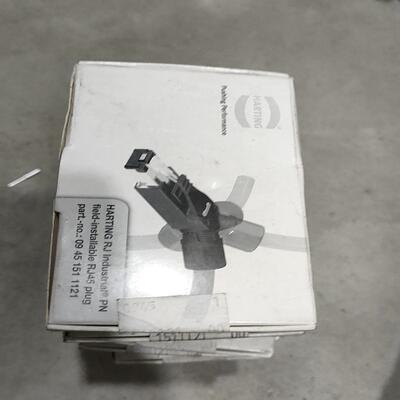 全新HARTING浩亭09451511121网络插头45°现议价
