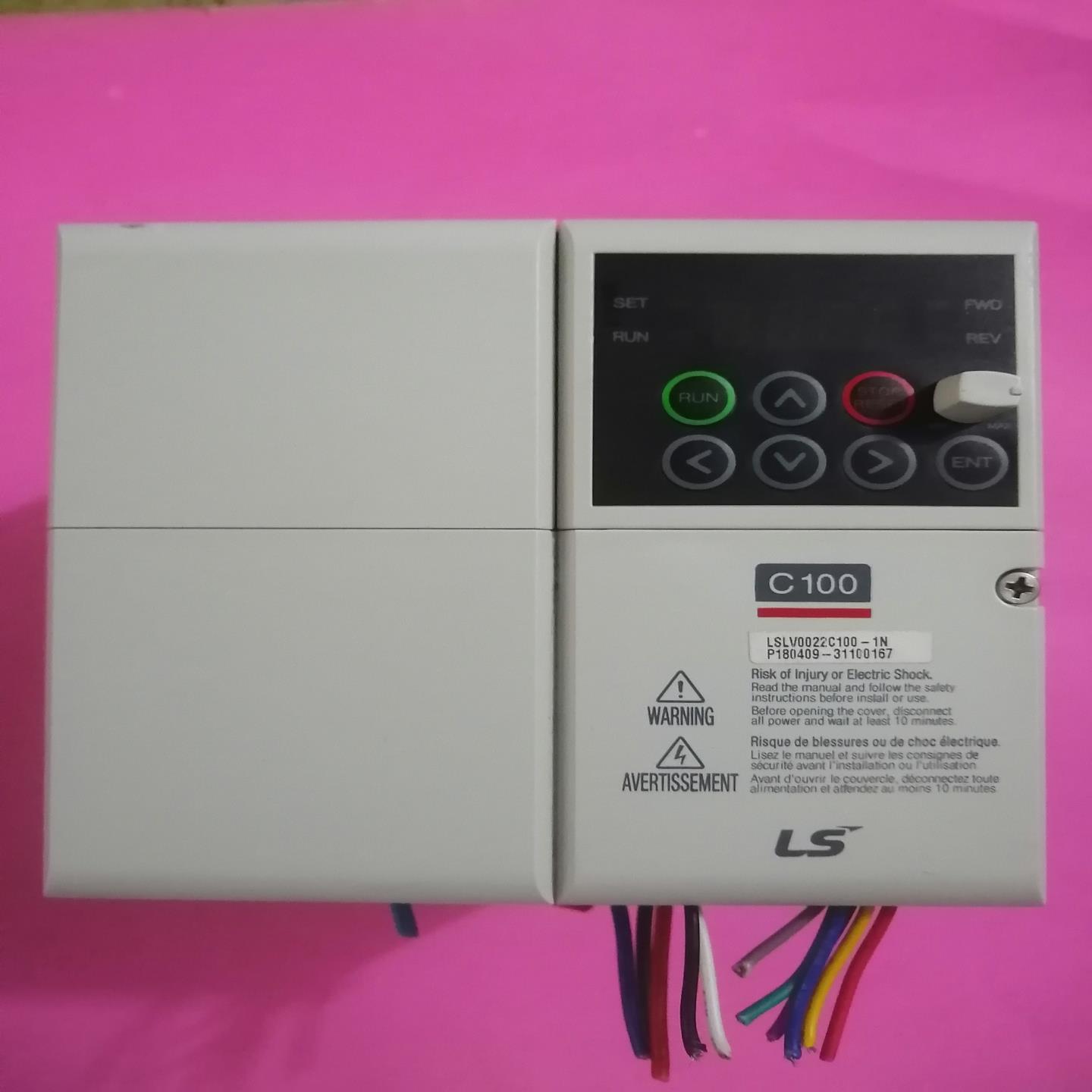 LS/LG变频器 LSLV0022C100-1N  2.2K