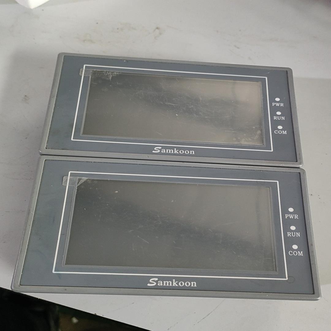 显控触摸屏，型号EA-043A 一起有，带安装卡扣，图片