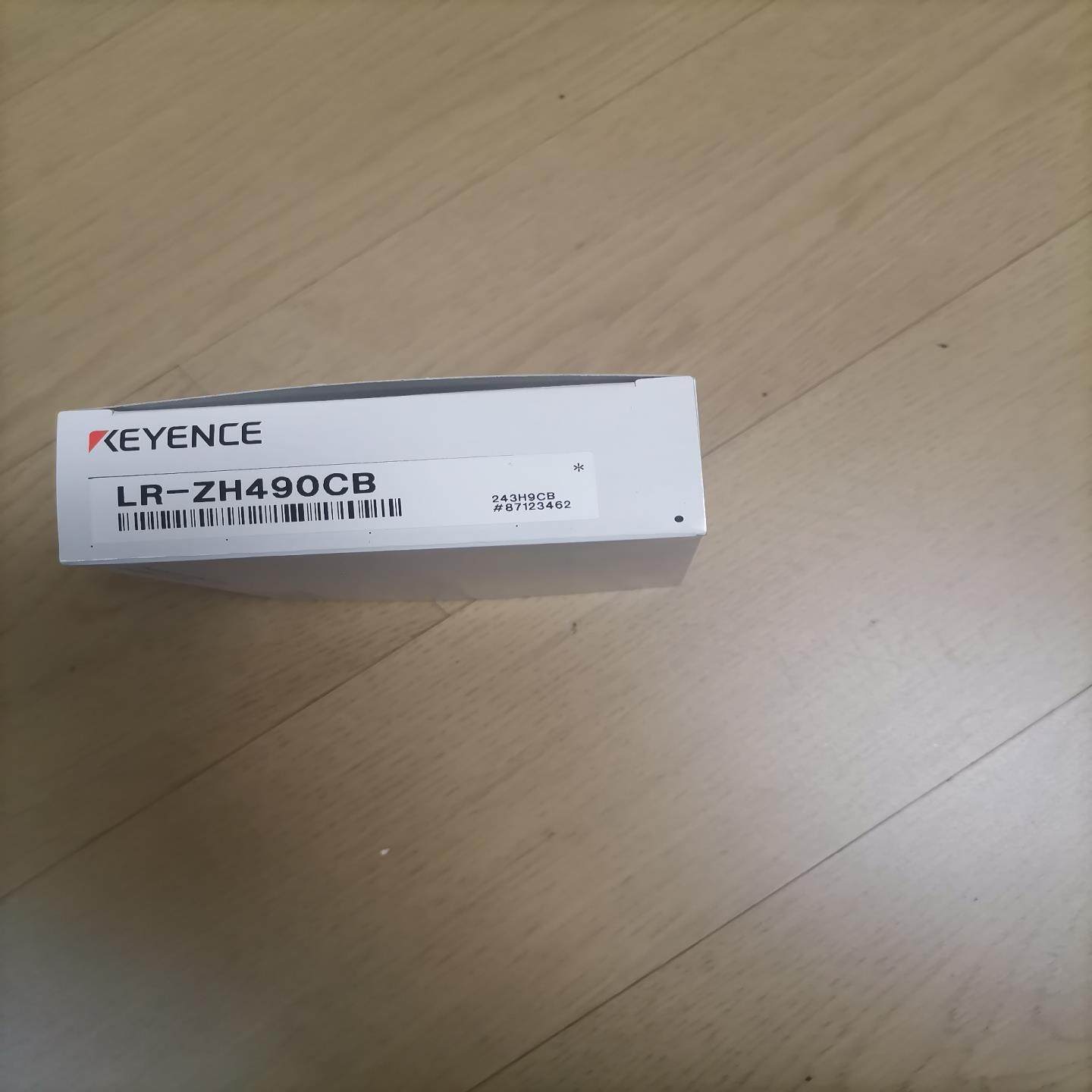 基恩士LR-ZH490CB激光传感器，全新原装