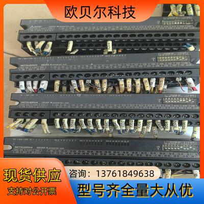 端子台  AJ65SBTB1-32D  4个  成色