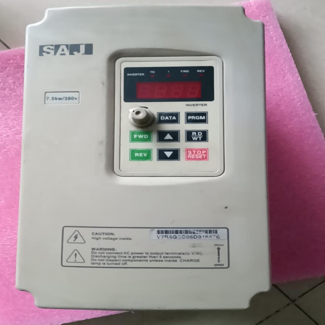 SAJ变频8000  V7R5G3  成色如图