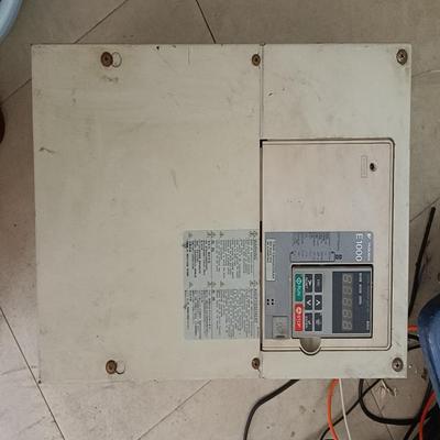 安川E1000系列37KW变频器CIMR-EB4A0072A