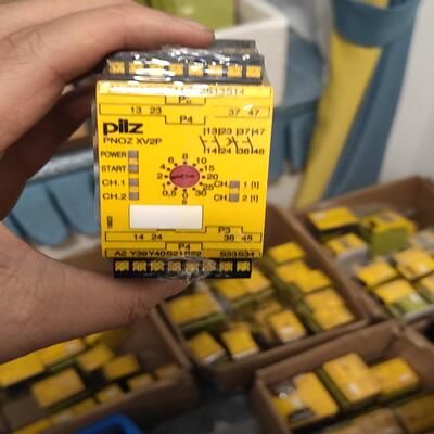 皮尔兹PiIZ安全继电器PNOZ XV2P 787500 P