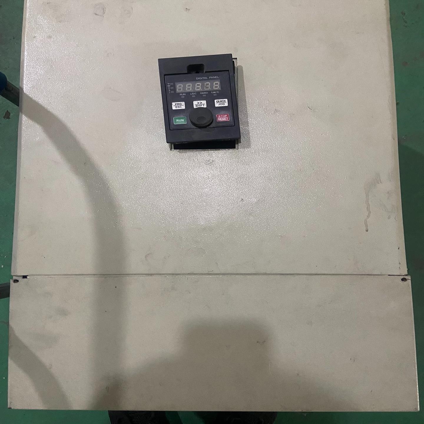 （设备配件）93kw变频器，拆机，功能包好